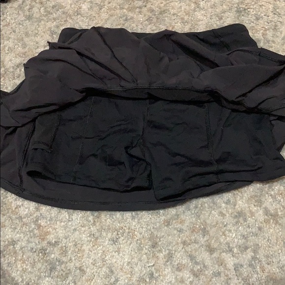 Lululemon Pace Setter Skirt - Picture 4 of 4